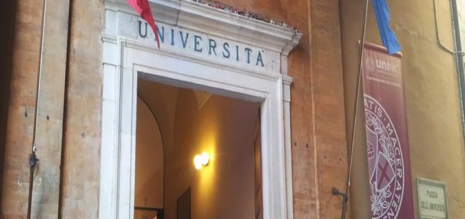 Macerata Universitesi